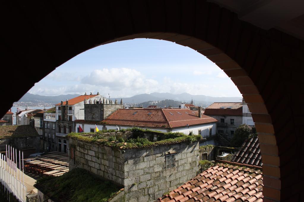Apartamentos Turisticos Casa Soto Baiona Eksteriør billede