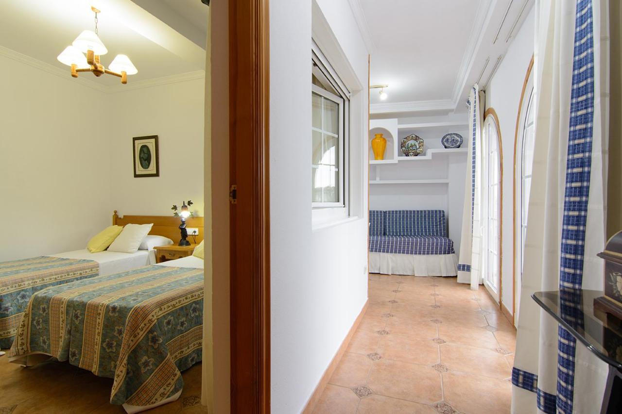 Apartamentos Turisticos Casa Soto Baiona Eksteriør billede