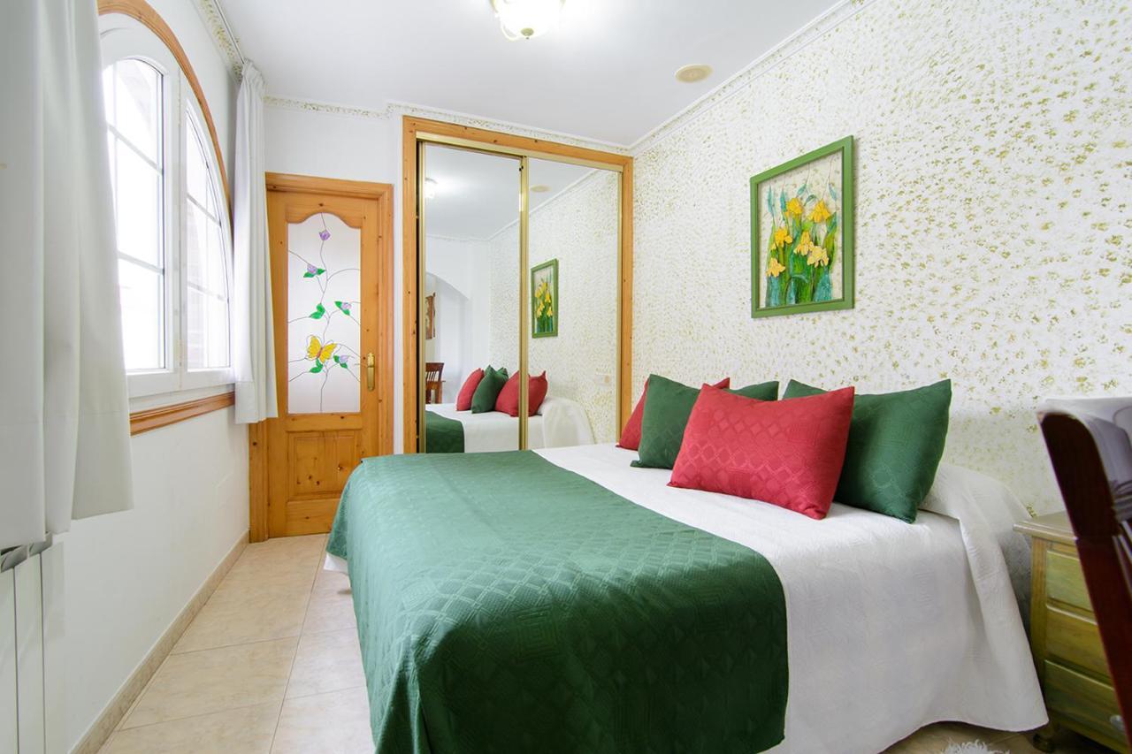 Apartamentos Turisticos Casa Soto Baiona Eksteriør billede