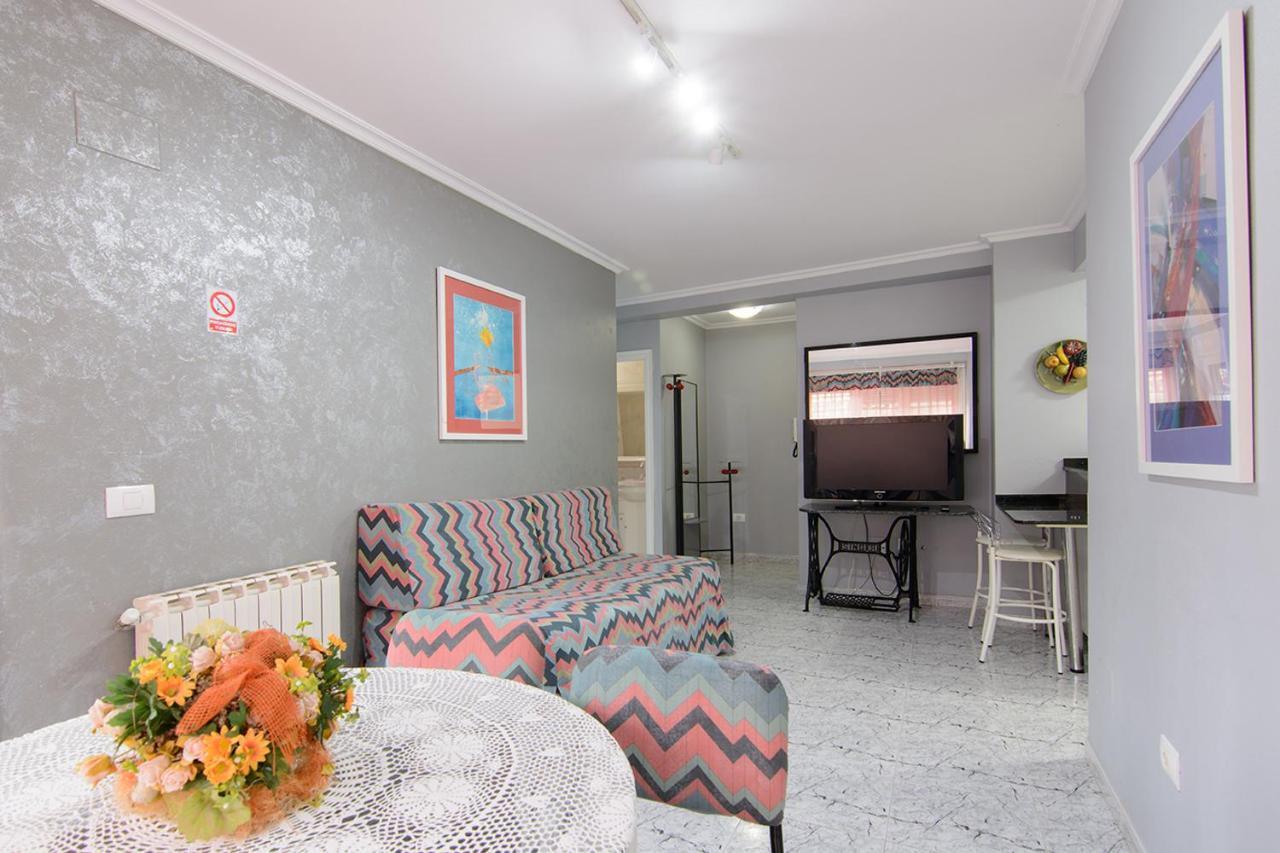 Apartamentos Turisticos Casa Soto Baiona Eksteriør billede